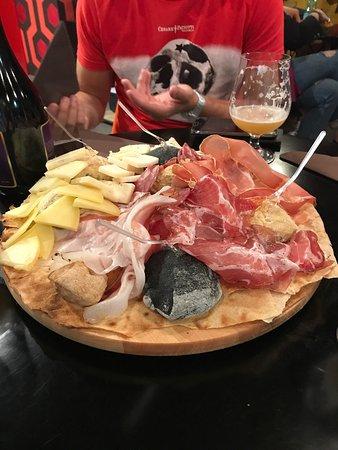 Overlook Wine and Beer